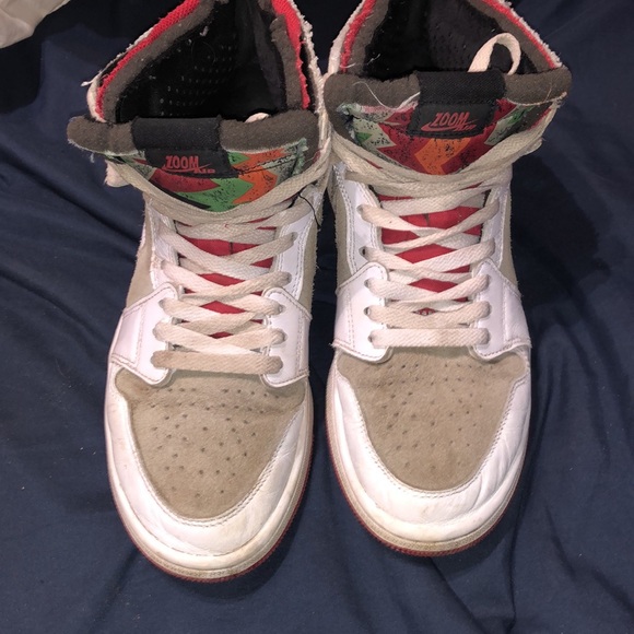 Shoes - Picture 2 of 3